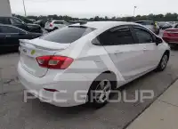2017 Chevrolet Cruze photo
