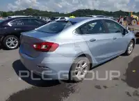 2017 Chevrolet Cruze photo