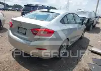 2017 Chevrolet Cruze photo