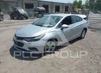 2017 Chevrolet Cruze photo