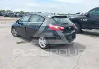 2017 Chevrolet Cruze photo