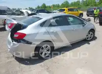 2017 Chevrolet Cruze photo