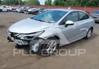 2017 Chevrolet Cruze фото