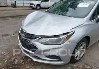 2017 Chevrolet Cruze фото