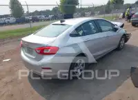 2017 Chevrolet Cruze фото
