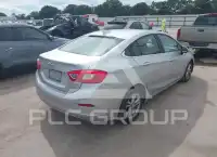 2017 Chevrolet Cruze photo