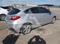 2017 Chevrolet Cruze photo