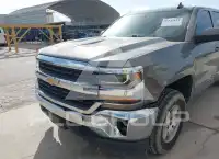 2017 Chevrolet Silverado photo