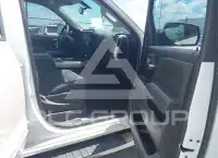 2017 Chevrolet Silverado photo