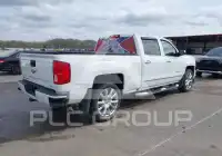 2017 Chevrolet Silverado photo