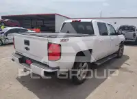 2017 Chevrolet Silverado фото