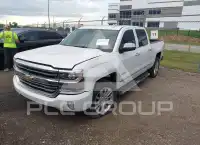 2017 Chevrolet Silverado фото