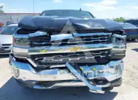 2017 Chevrolet Silverado фото