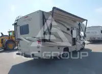 2017 Chevrolet Express photo