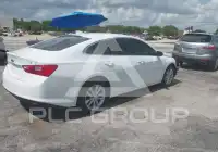 2017 Chevrolet Malibu photo
