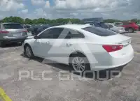 2017 Chevrolet Malibu photo