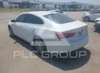 2017 Chevrolet Malibu photo