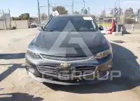 2017 Chevrolet Malibu photo