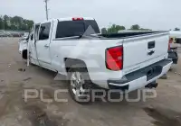 2017 Chevrolet Silverado фото