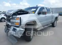 2017 Chevrolet Silverado photo