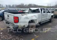2017 Chevrolet Silverado photo