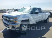 2017 Chevrolet Silverado фото