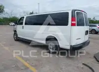 2017 Chevrolet Express photo