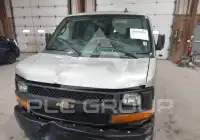 2017 Chevrolet Express фото