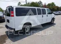 2017 Chevrolet Express photo