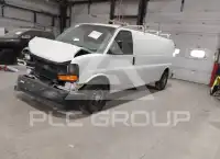2017 Chevrolet Express фото