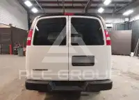 2017 Chevrolet Express фото