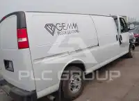 2017 Chevrolet Express photo