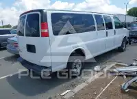 2017 Chevrolet Express фото
