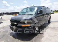 2017 Chevrolet Express фото