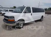 2017 Chevrolet Express фото
