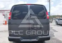 2017 Chevrolet Express фото