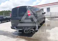 2017 Chevrolet Express фото