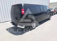 2017 Chevrolet Express фото