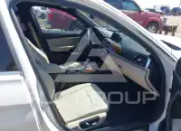 2017 BMW 330 фото