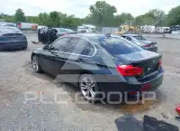 2017 BMW 330 фото