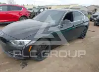 2017 BMW 330 photo