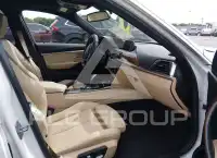 2017 BMW 330 фото