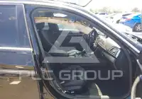 2017 BMW 330 фото