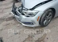 2017 BMW 330 фото