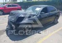 2017 BMW 330 фото
