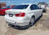 2017 BMW 330 photo