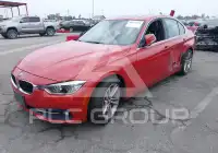 2017 BMW 330 photo