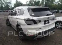 2017 BMW X1 фото