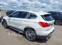 2017 BMW X1 фото