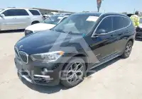 2017 BMW X1 фото
